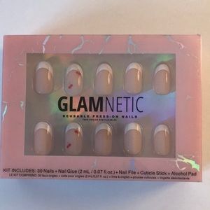Glamnetic press on nails